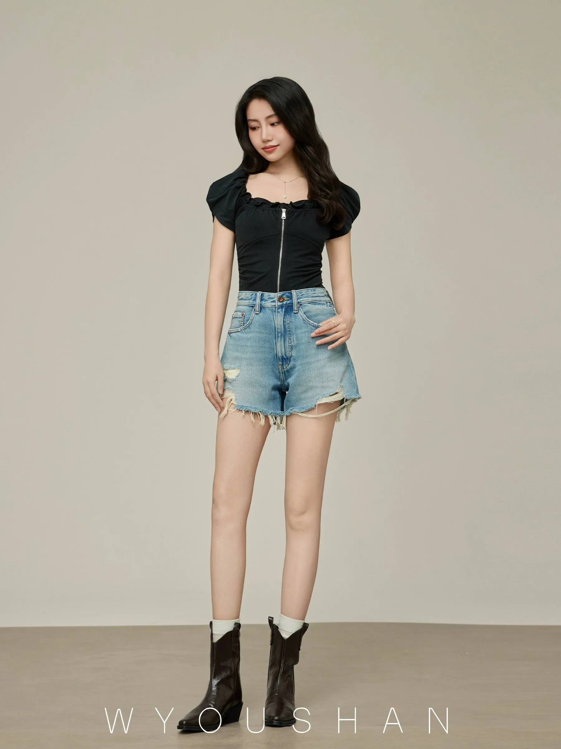 052 Wang Youshan high-waisted a-line shorts for women, loose and thin 2024 summer new wide-leg hot pants slimming jeans