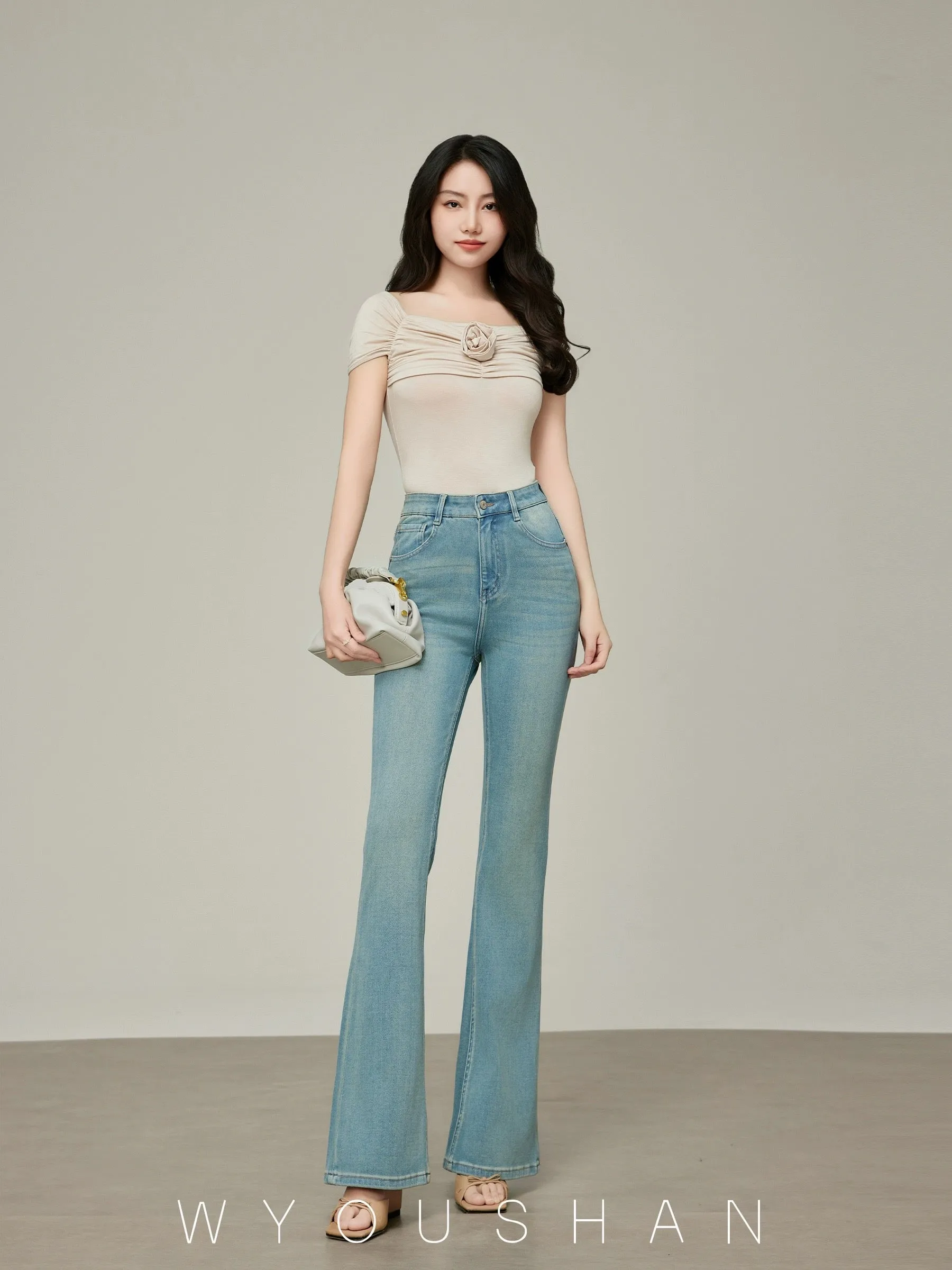 9109 Wang Youshan micro-flared jeans for women high waist new summer 2024 small people flared pants light color