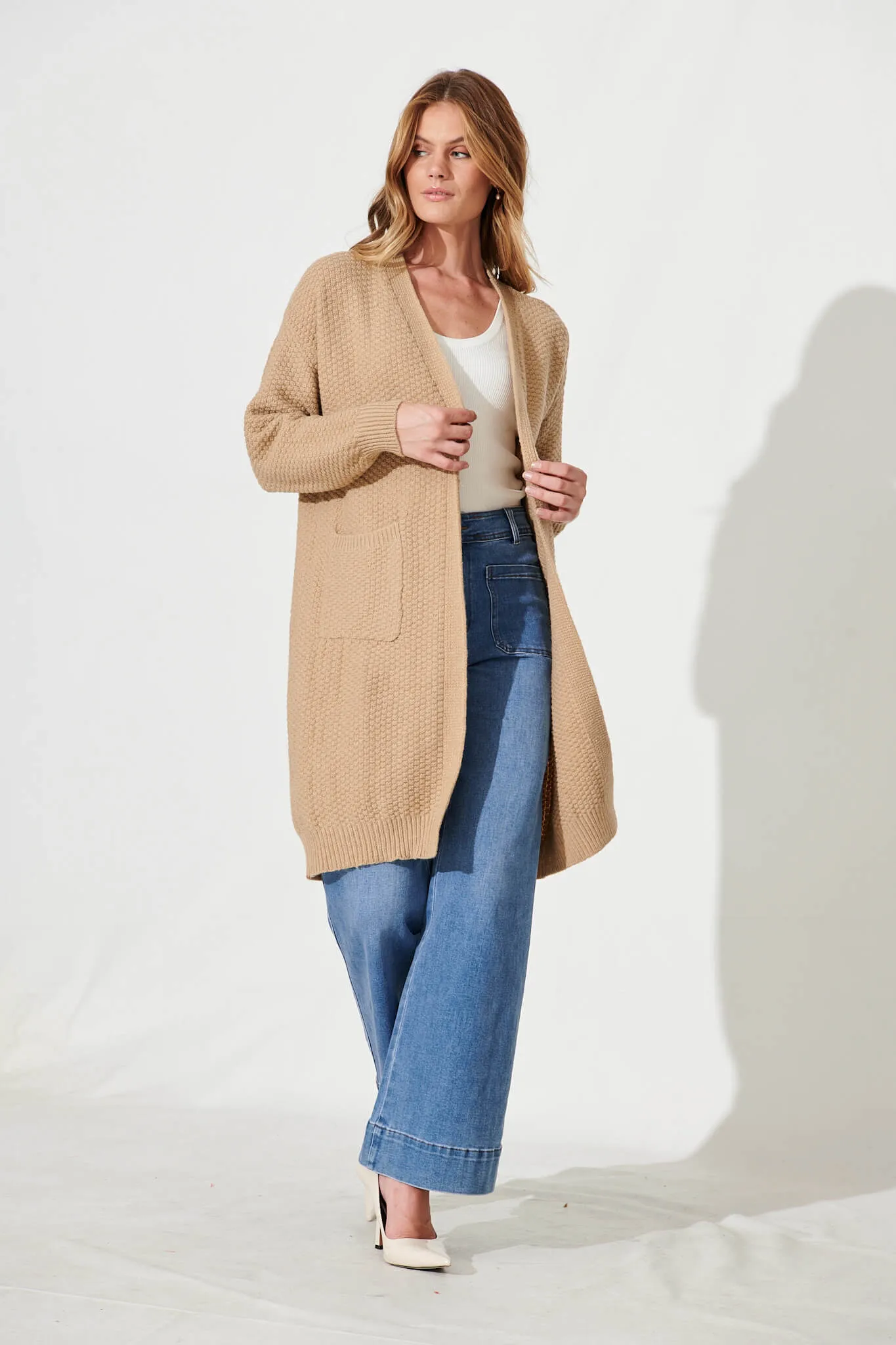 Arvon Knit Cardigan In Camel Wool Blend