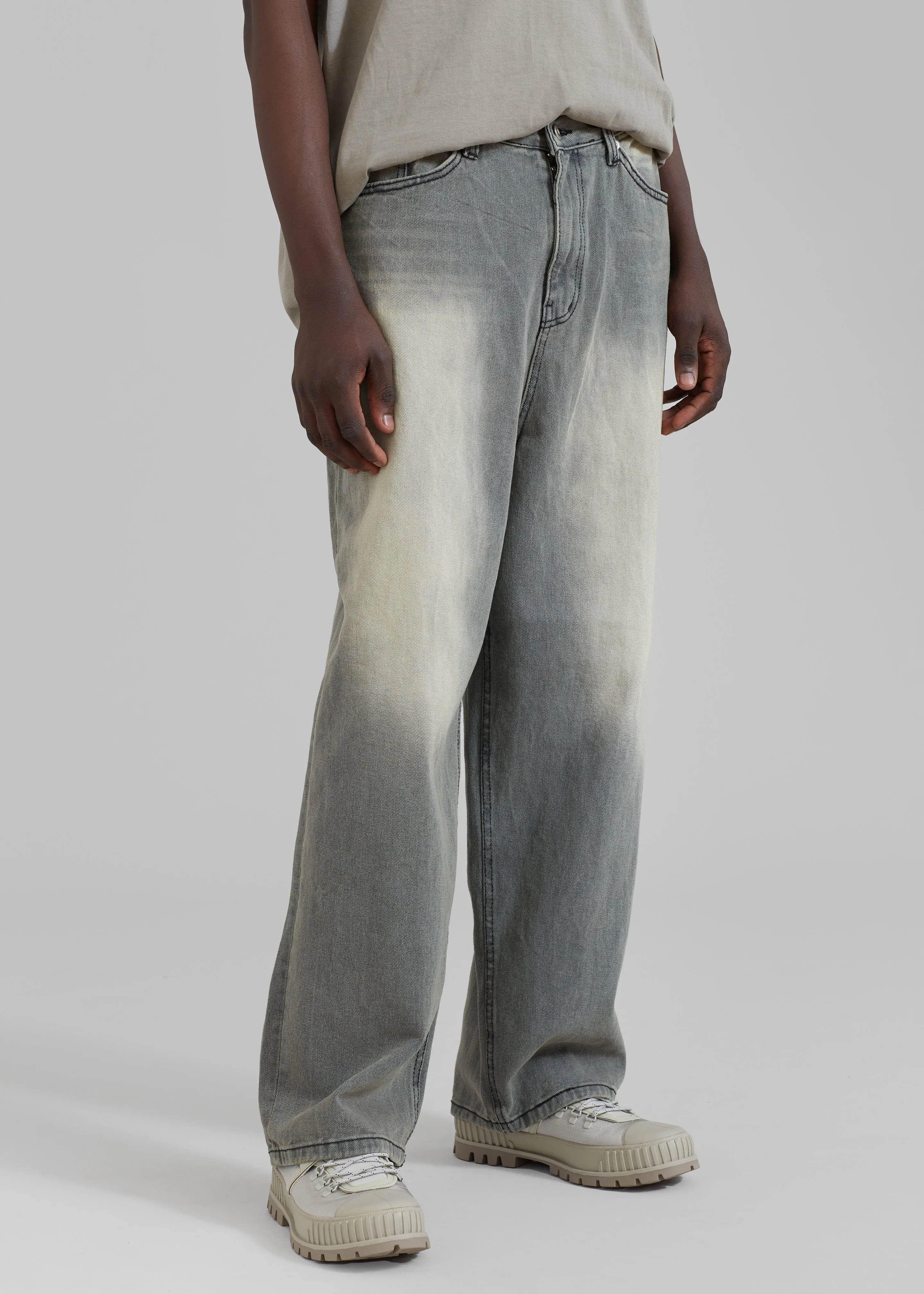 Kane Wide Jeans - Grey Wash