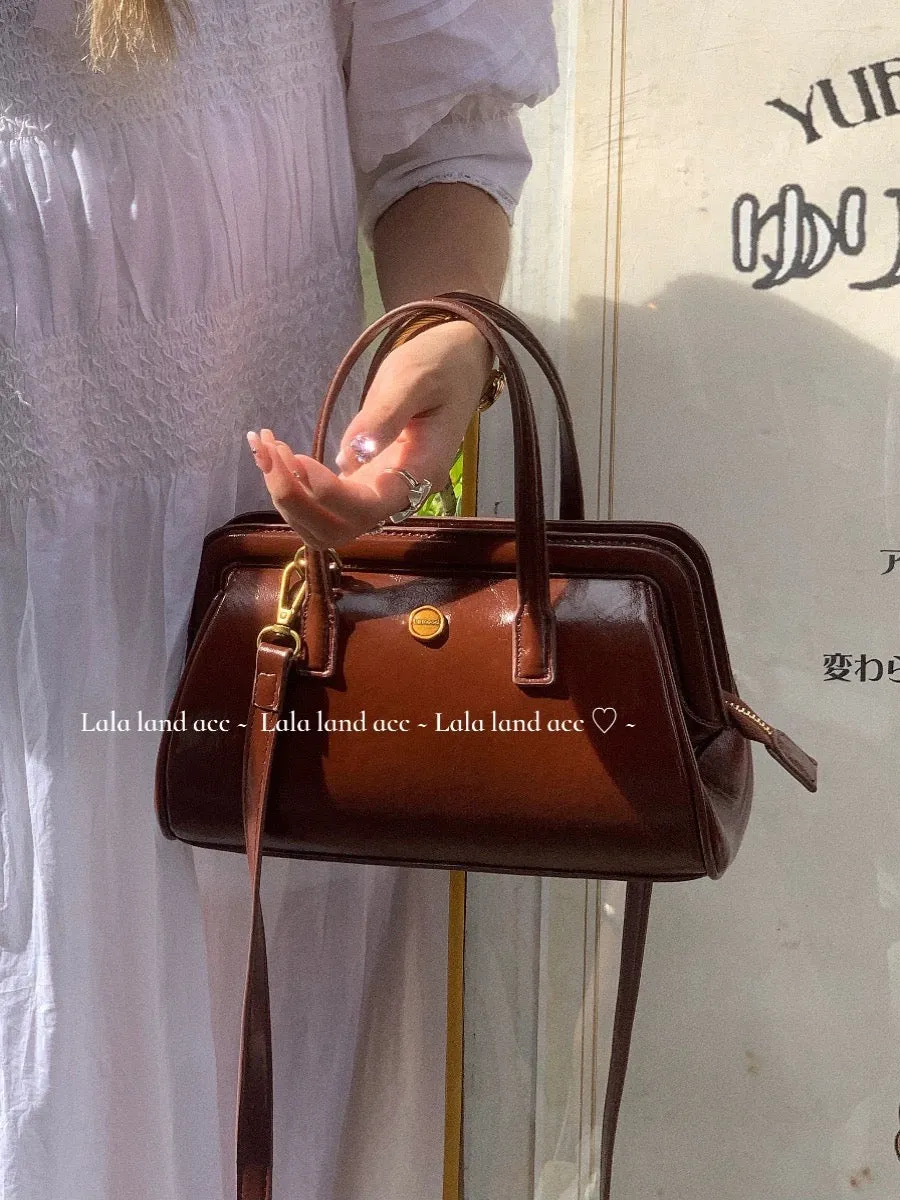 Lala land acc/raw chocolate heart homemade French portable shoulder crossbody bag niche retro mini