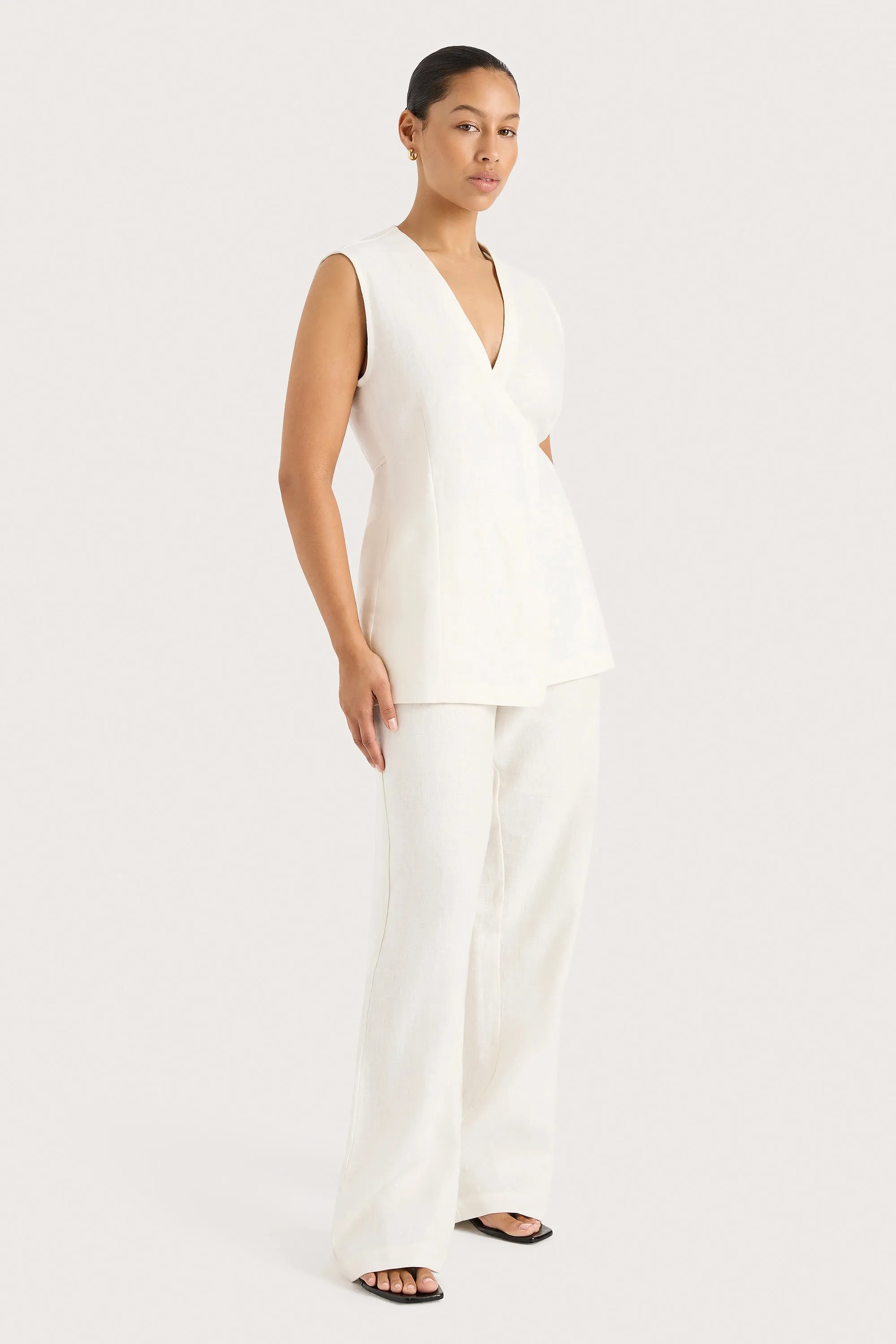 Lulea Wrap Vest White