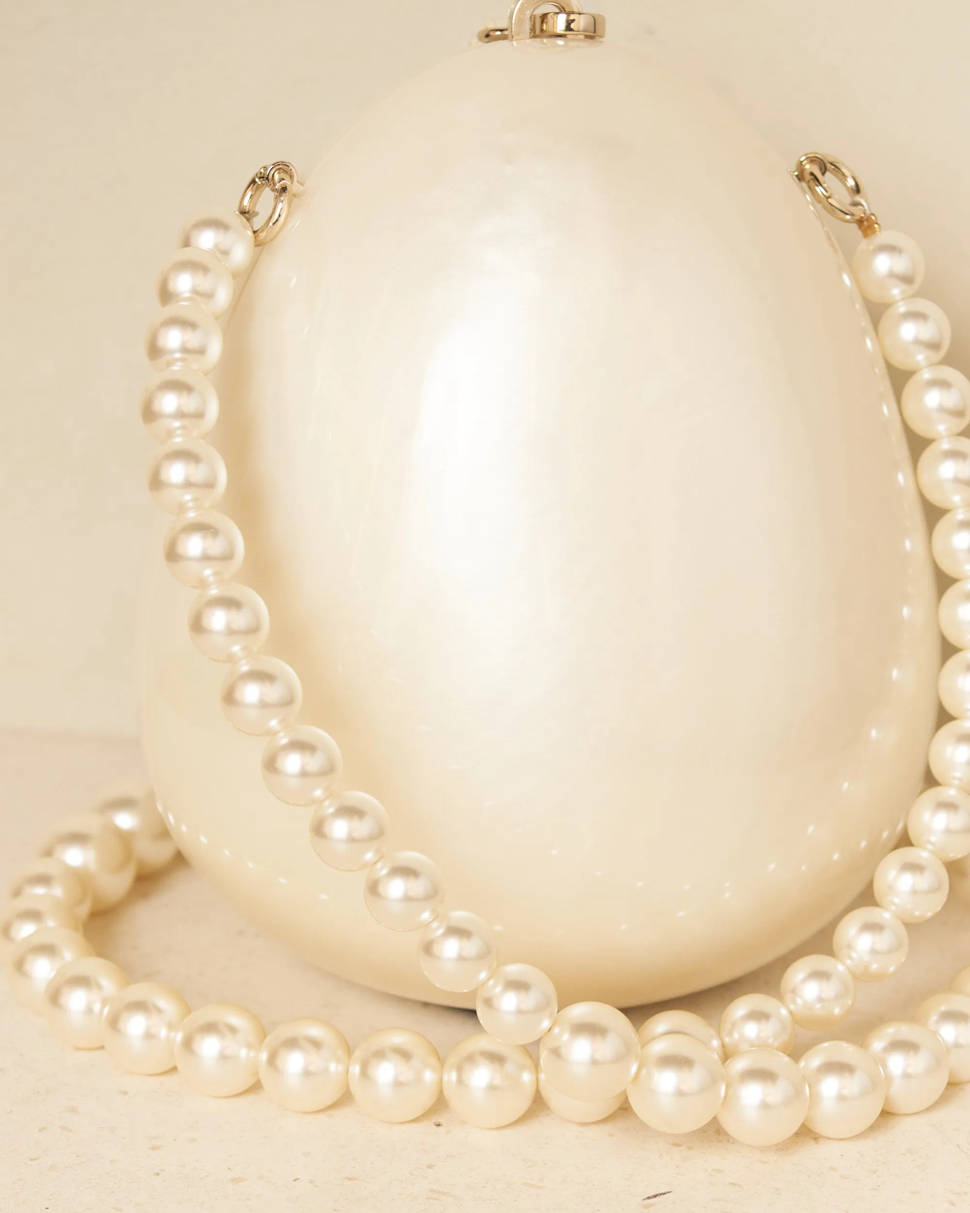 Pearl Egg Bag