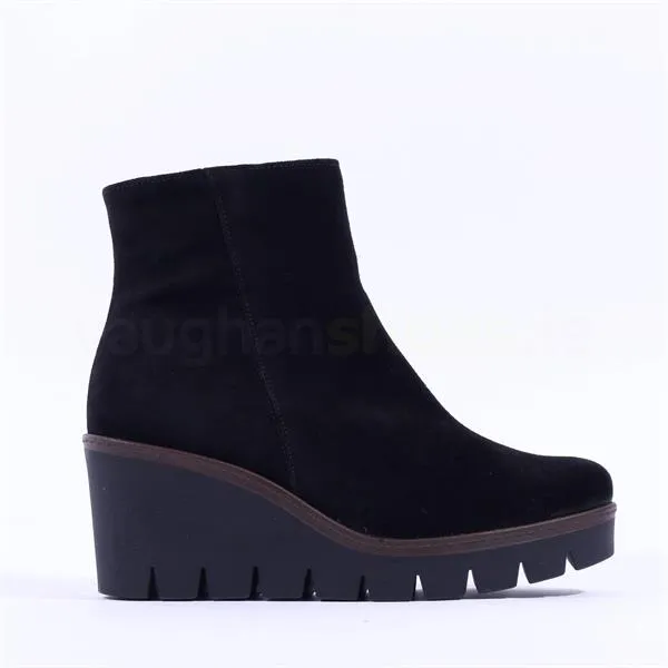 Platform Wedge Boot Utopia - Black Suede