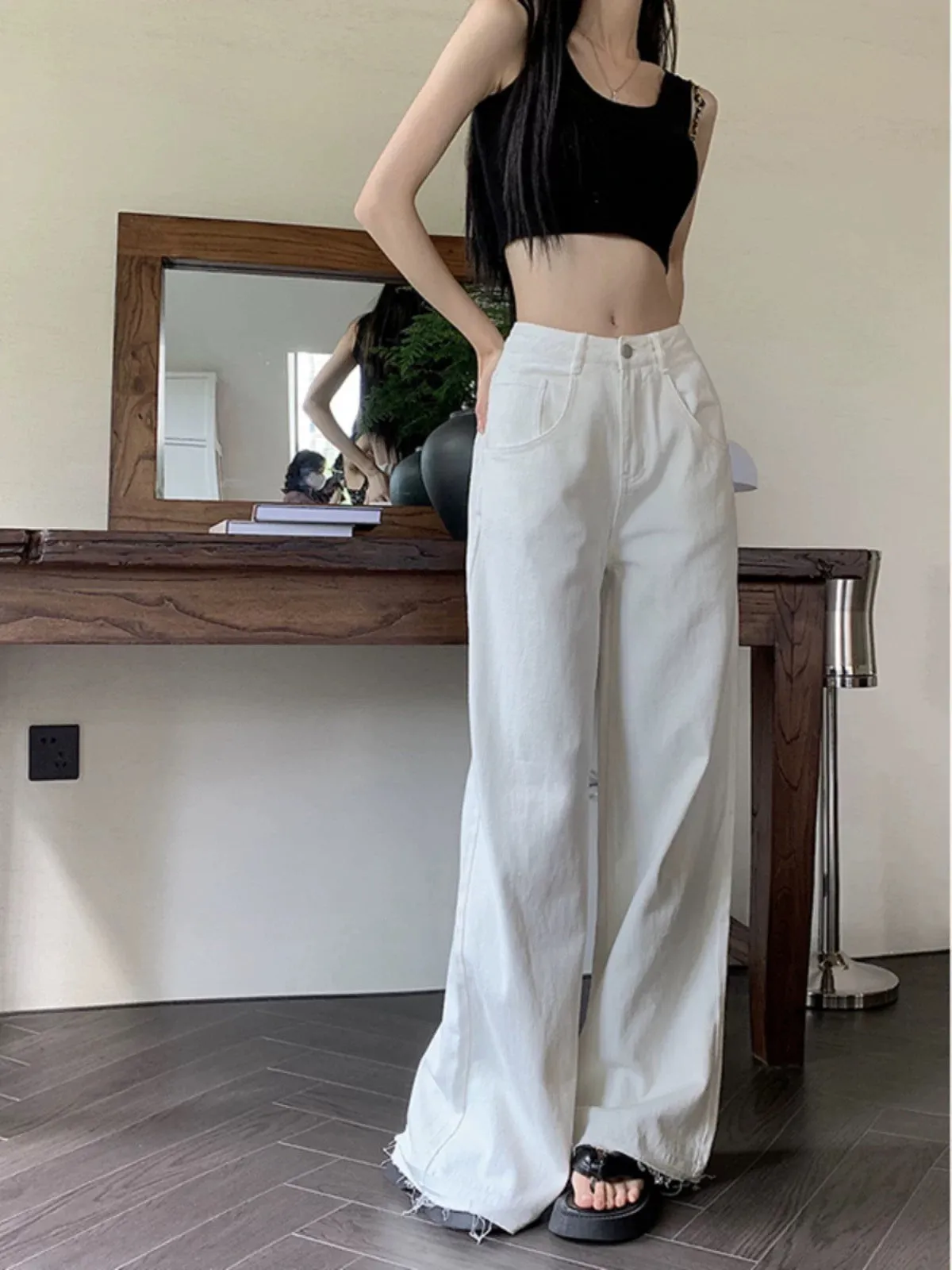 White jeans women's autumn Korean version 2024 new tear-edge design high-waist slim wide-leg straight floor-length pants